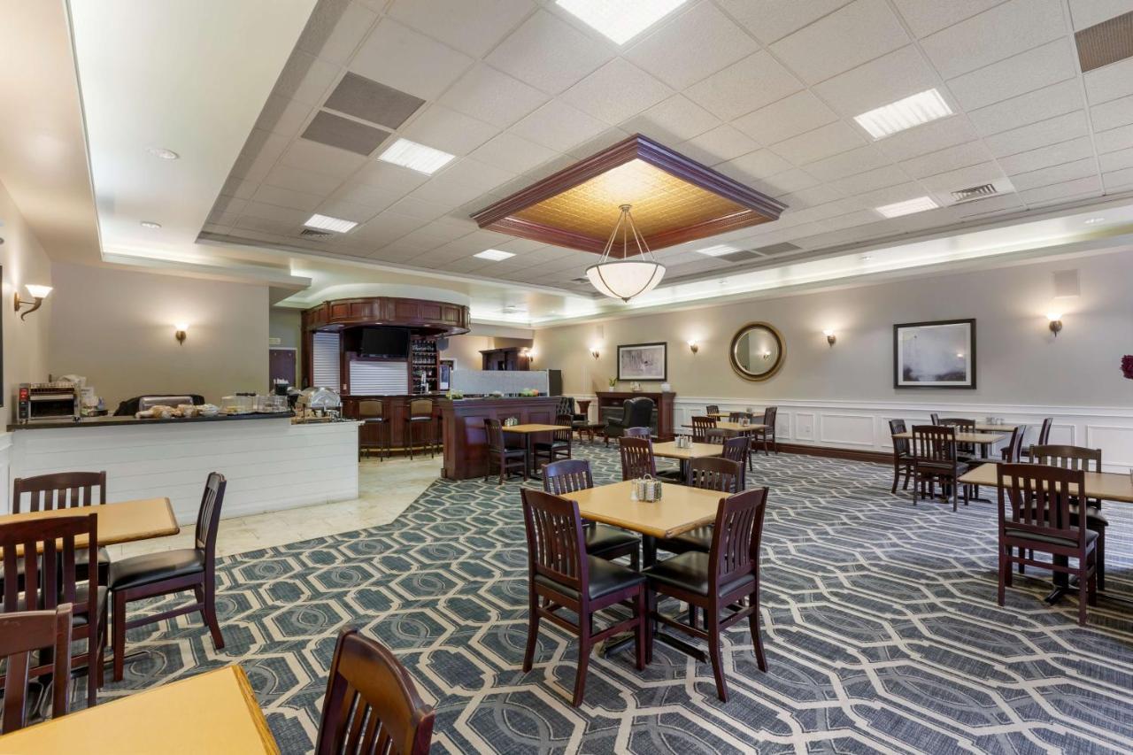 Best Western Plus Orillia Hotel Kültér fotó