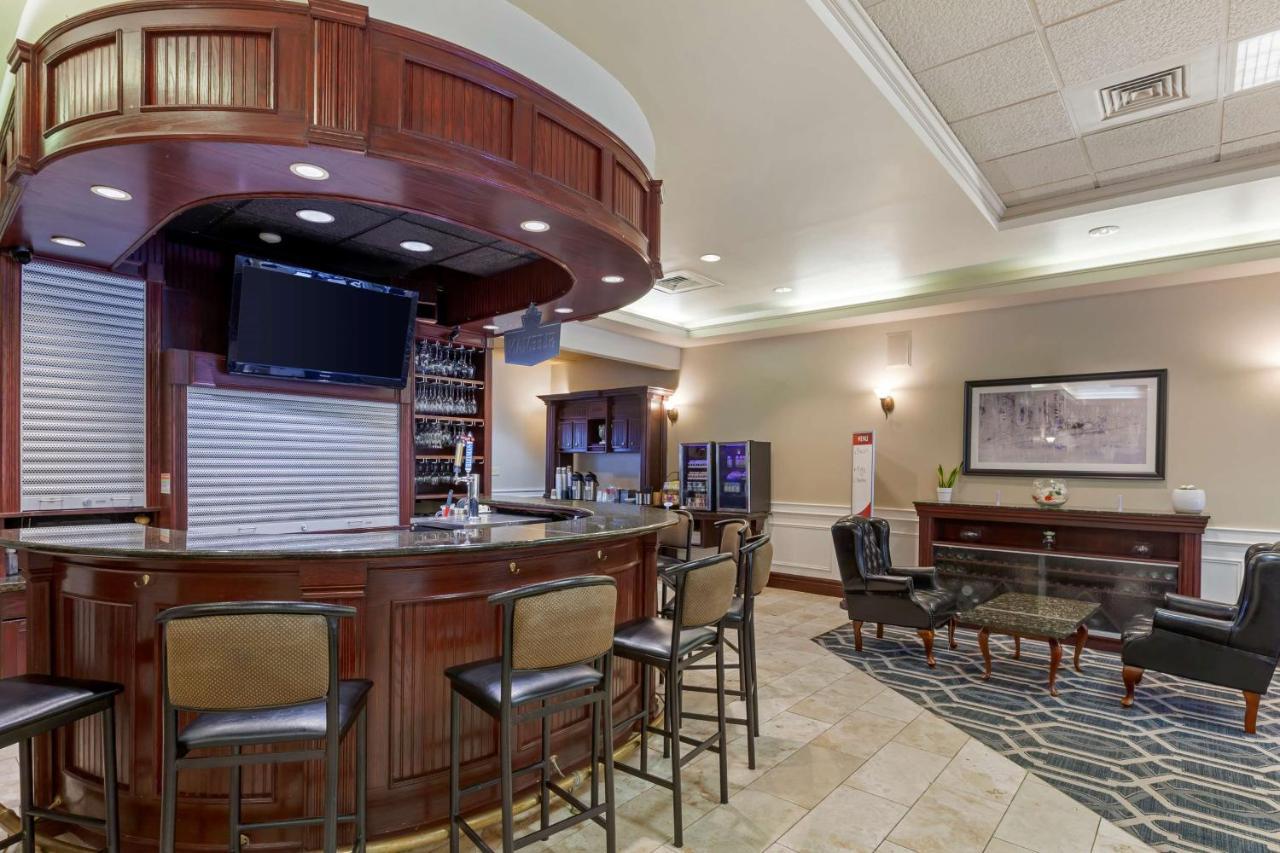 Best Western Plus Orillia Hotel Kültér fotó