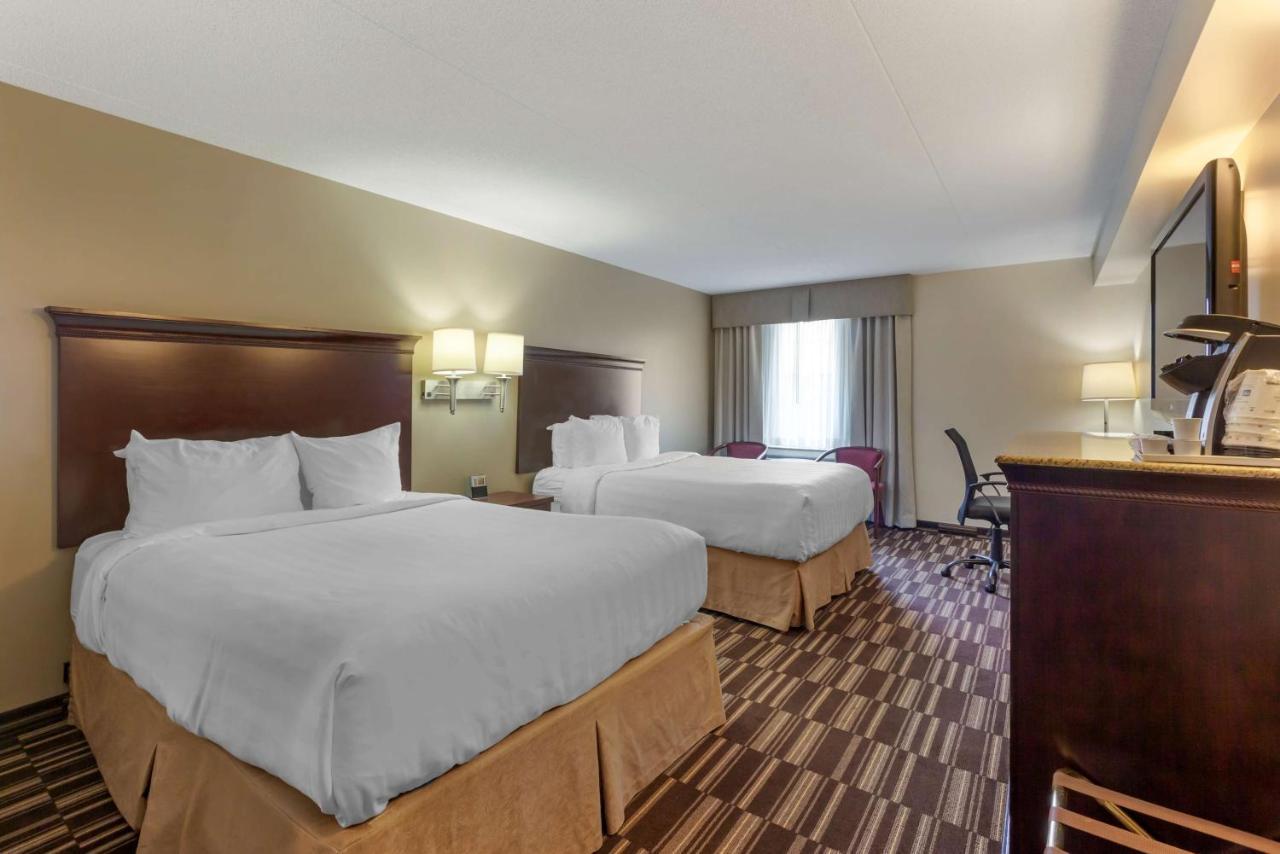 Best Western Plus Orillia Hotel Kültér fotó