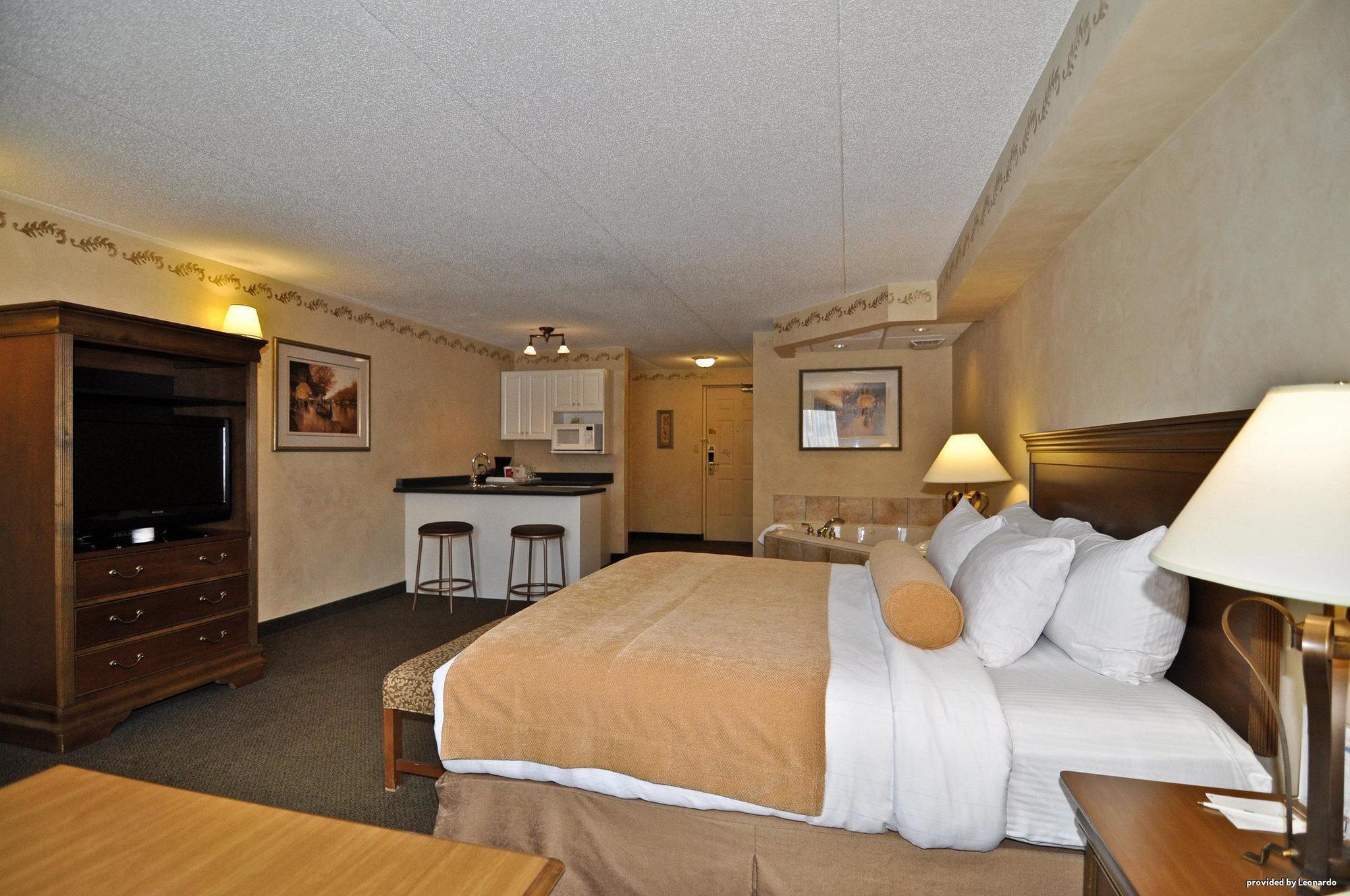 Best Western Plus Orillia Hotel Szoba fotó